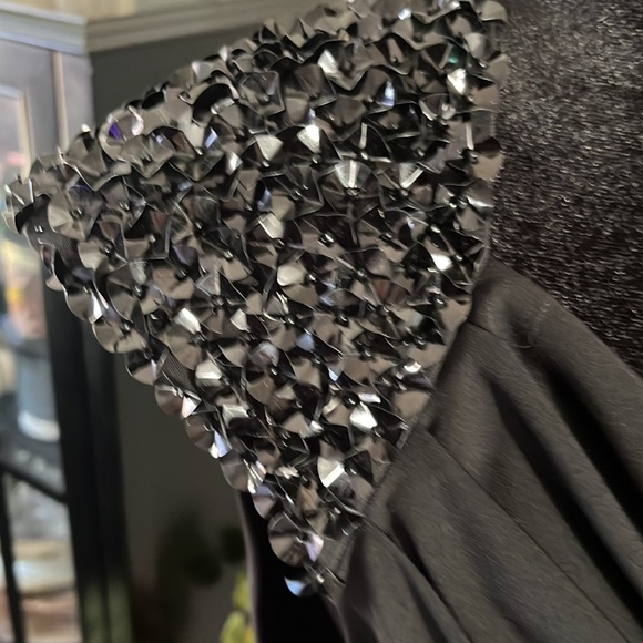 Calvin Klein low-cut ruched dress Calvin Klein size 10 beaded - Picture 4 of 8